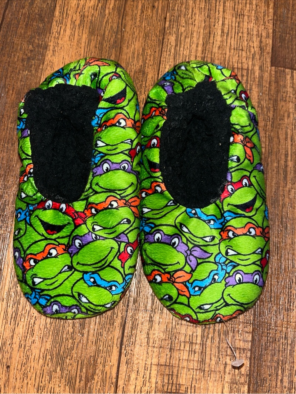 Ninja Turtles Cartoon Nickelodeon Official Crewneck Sweatshirt & Slippers NWT